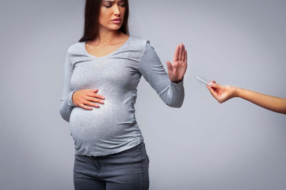 pregnant woman who smokes danger quit smoking with laserostop luxembourg anti-smoking laser smoking during pregnancy